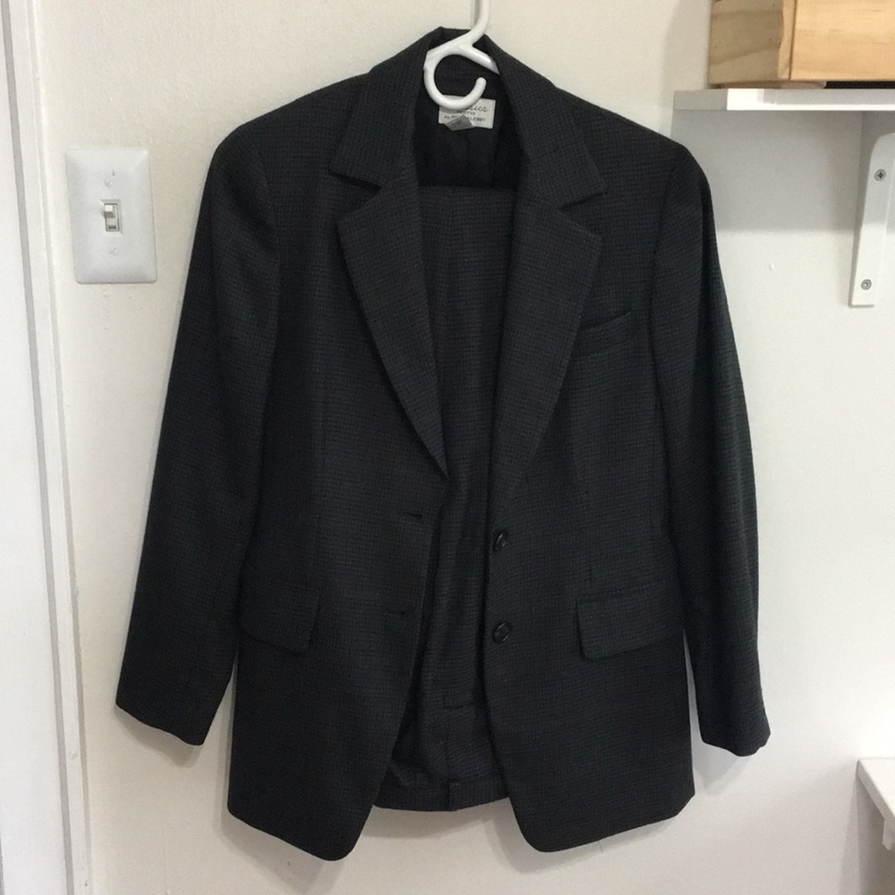 Ann Klein Petites houndstooth plaid wool suit 0/2